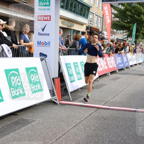 15.09.2024 - PSD Bank Halbmarathon Strokosch-Dieckow http://msf.ph/oto/7083605 15.09.2024 11:19:05 Ziel 420, 584, 849, 866, 1066, 1085 meine-sportfotos.de