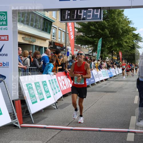 15.09.2024 - PSD Bank Halbmarathon Strokosch-Dieckow http://msf.ph/oto/7083612 15.09.2024 11:15:25 Ziel 494, 500, 533, 546, 573, 577, 587, 602, 855 meine-sportfotos.de