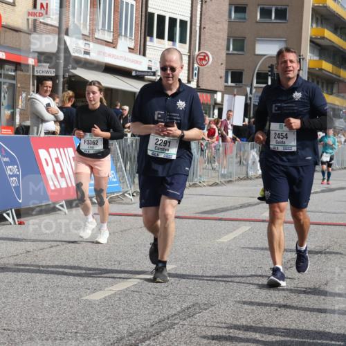 15.09.2024 - PSD Bank Halbmarathon Michael Strokosch http://msf.ph/oto/7083617 15.09.2024 12:29:49 Ziel 1390, 2291, 2454, 3091, 3270, 3334, 3362 meine-sportfotos.de