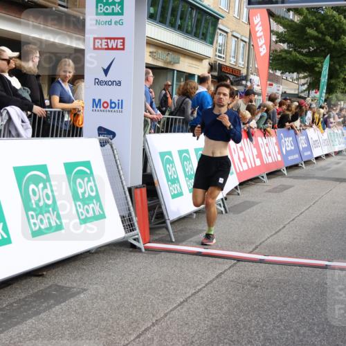 15.09.2024 - PSD Bank Halbmarathon Strokosch-Dieckow http://msf.ph/oto/7083626 15.09.2024 11:19:05 Ziel 420, 584, 849, 866, 1066, 1085 meine-sportfotos.de
