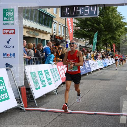 15.09.2024 - PSD Bank Halbmarathon Strokosch-Dieckow http://msf.ph/oto/7083654 15.09.2024 11:15:25 Ziel 494, 500, 533, 546, 573, 577, 587, 602, 855 meine-sportfotos.de
