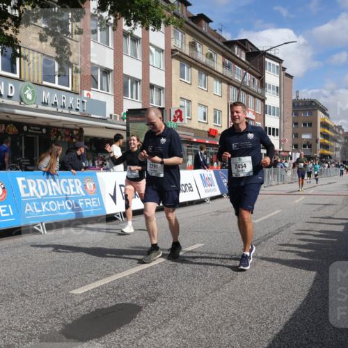 15.09.2024 - PSD Bank Halbmarathon Michael Strokosch http://msf.ph/oto/7083665 15.09.2024 12:29:52 Ziel 1390, 2291, 2454, 3091, 3270, 3362 meine-sportfotos.de