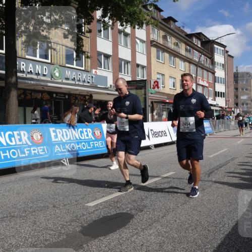 15.09.2024 - PSD Bank Halbmarathon Michael Strokosch http://msf.ph/oto/7083668 15.09.2024 12:29:52 Ziel 1390, 2291, 2454, 3091, 3270, 3362 meine-sportfotos.de