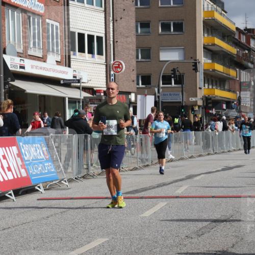15.09.2024 - PSD Bank Halbmarathon Michael Strokosch http://msf.ph/oto/7083684 15.09.2024 12:29:54 Ziel 1390, 2291, 2454, 2889, 3270, 3349, 3362 meine-sportfotos.de