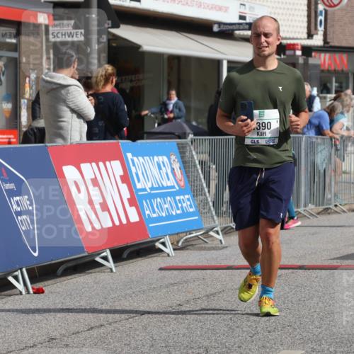 15.09.2024 - PSD Bank Halbmarathon Michael Strokosch http://msf.ph/oto/7083706 15.09.2024 12:29:55 Ziel 1390, 2291, 2454, 2889, 3270, 3349, 3362 meine-sportfotos.de