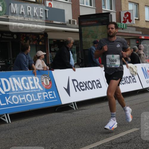15.09.2024 - PSD Bank Halbmarathon Michael Strokosch http://msf.ph/oto/7083721 15.09.2024 11:21:22 Ziel 428, 579, 873, 878, 1009, 1092, 2471 meine-sportfotos.de