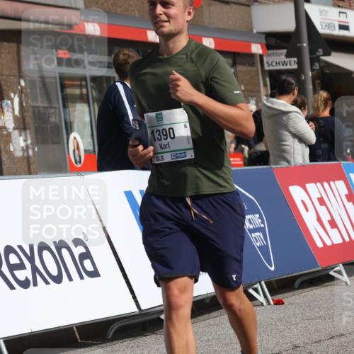 15.09.2024 - PSD Bank Halbmarathon Michael Strokosch http://msf.ph/oto/7083723 15.09.2024 12:29:58 Ziel 1390, 2291, 2454, 2889, 3270, 3349, 3362 meine-sportfotos.de