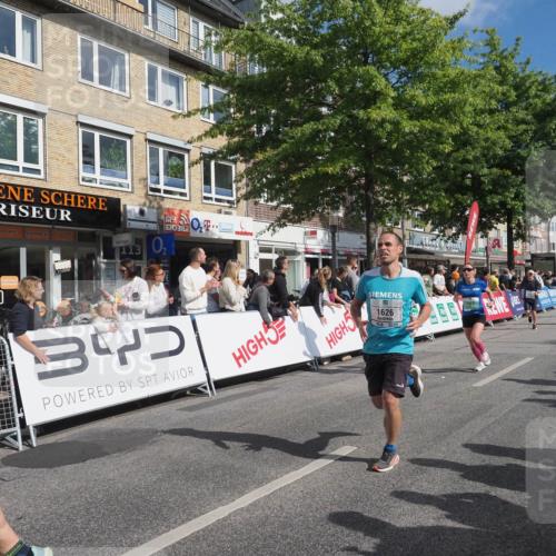 15.09.2024 - PSD Bank Halbmarathon Miley Keyser http://msf.ph/oto/7083759 15.09.2024 11:45:38 Ziel 780, 835, 951, 957, 973, 982, 1138, 1407, 1437, 1477, 1626, 1791, 2310, 2332, 2483, 2632, 2851 meine-sportfotos.de