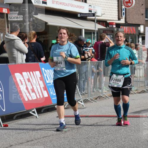 15.09.2024 - PSD Bank Halbmarathon Michael Strokosch http://msf.ph/oto/7083762 15.09.2024 12:30:01 Ziel 1390, 2889, 3349, 3362 meine-sportfotos.de