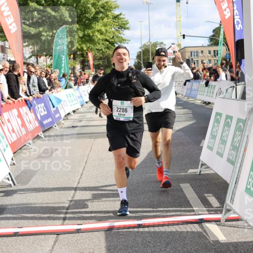 15.09.2024 - PSD Bank Halbmarathon Strokosch-Dieckow http://msf.ph/oto/7083764 15.09.2024 12:35:53 Ziel 1504, 1895, 2257, 2286, 3071, 3178, 3300, 3329, 3468 meine-sportfotos.de