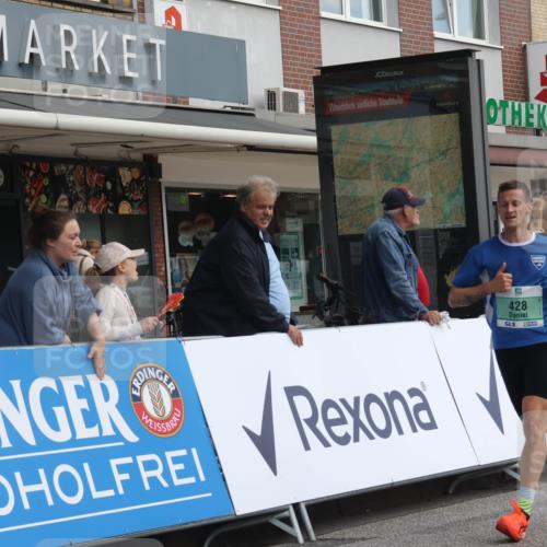 15.09.2024 - PSD Bank Halbmarathon Michael Strokosch http://msf.ph/oto/7083782 15.09.2024 11:21:27 Ziel 428, 579, 864, 878, 1009, 1092, 2471 meine-sportfotos.de