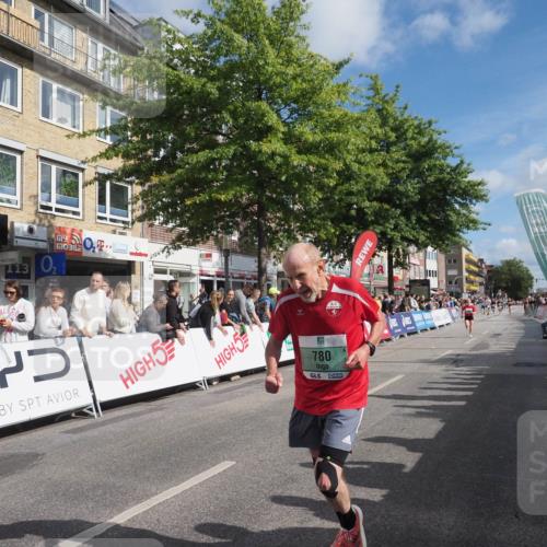 15.09.2024 - PSD Bank Halbmarathon Miley Keyser http://msf.ph/oto/7083785 15.09.2024 11:45:44 Ziel 780, 835, 957, 982, 1209, 1407, 1437, 1626, 1791, 1975, 2310, 2332, 2483, 2988 meine-sportfotos.de