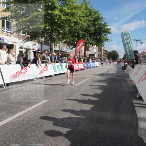 15.09.2024 - PSD Bank Halbmarathon Miley Keyser http://msf.ph/oto/7083792 15.09.2024 11:45:47 Ziel 780, 835, 982, 1209, 1351, 1407, 1791, 1975, 2310, 2332, 2483, 2705, 2988 meine-sportfotos.de