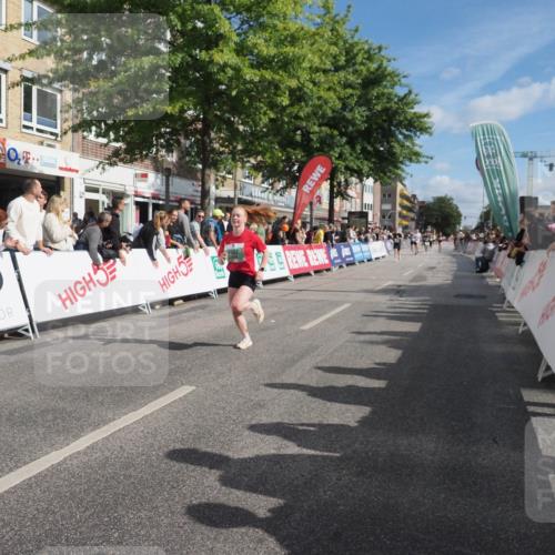 15.09.2024 - PSD Bank Halbmarathon Miley Keyser http://msf.ph/oto/7083796 15.09.2024 11:45:47 Ziel 780, 835, 982, 1209, 1351, 1407, 1791, 1975, 2310, 2332, 2483, 2705, 2988 meine-sportfotos.de