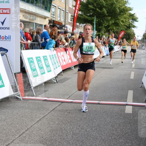 15.09.2024 - PSD Bank Halbmarathon Strokosch-Dieckow http://msf.ph/oto/7083800 15.09.2024 11:19:07 Ziel 420, 584, 849, 866, 1066, 1085 meine-sportfotos.de