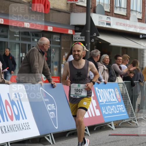 15.09.2024 - PSD Bank Halbmarathon Michael Strokosch http://msf.ph/oto/7083808 15.09.2024 11:21:29 Ziel 428, 579, 864, 878, 1009, 1092, 2471 meine-sportfotos.de
