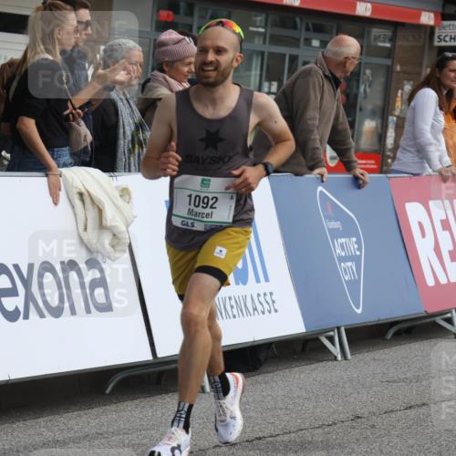 15.09.2024 - PSD Bank Halbmarathon Michael Strokosch http://msf.ph/oto/7083822 15.09.2024 11:21:30 Ziel 428, 579, 864, 878, 1009, 1092, 2471 meine-sportfotos.de