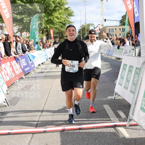 15.09.2024 - PSD Bank Halbmarathon Strokosch-Dieckow http://msf.ph/oto/7083828 15.09.2024 12:35:54 Ziel 1504, 1895, 2257, 2286, 3071, 3178, 3329 meine-sportfotos.de