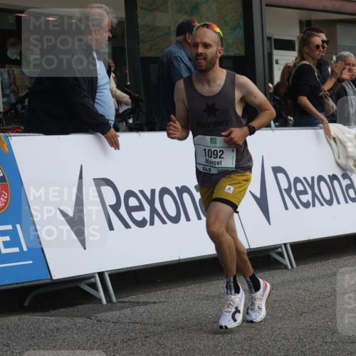 15.09.2024 - PSD Bank Halbmarathon Michael Strokosch http://msf.ph/oto/7083833 15.09.2024 11:21:31 Ziel 428, 579, 864, 878, 1009, 1092, 2471 meine-sportfotos.de