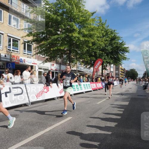 15.09.2024 - PSD Bank Halbmarathon Miley Keyser http://msf.ph/oto/7083841 15.09.2024 11:45:57 Ziel 446, 948, 1209, 1326, 1347, 1351, 1975, 2483, 2539, 2645, 2705, 2988 meine-sportfotos.de