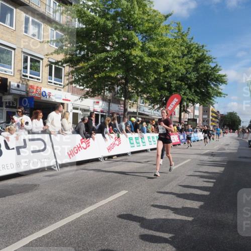 15.09.2024 - PSD Bank Halbmarathon Miley Keyser http://msf.ph/oto/7083855 15.09.2024 11:45:58 Ziel 446, 948, 1209, 1326, 1347, 1351, 1375, 1975, 2483, 2539, 2645, 2705, 2988 meine-sportfotos.de