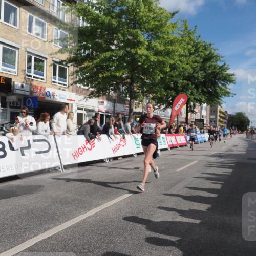 15.09.2024 - PSD Bank Halbmarathon Miley Keyser http://msf.ph/oto/7083860 15.09.2024 11:45:58 Ziel 446, 948, 1209, 1326, 1347, 1351, 1375, 1975, 2483, 2539, 2645, 2705, 2988 meine-sportfotos.de