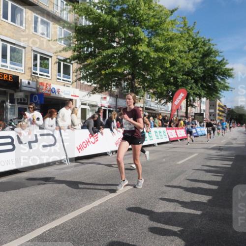 15.09.2024 - PSD Bank Halbmarathon Miley Keyser http://msf.ph/oto/7083864 15.09.2024 11:45:58 Ziel 446, 948, 1209, 1326, 1347, 1351, 1375, 1975, 2483, 2539, 2645, 2705, 2988 meine-sportfotos.de