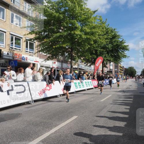 15.09.2024 - PSD Bank Halbmarathon Miley Keyser http://msf.ph/oto/7083873 15.09.2024 11:46:01 Ziel 446, 948, 952, 1209, 1326, 1346, 1347, 1351, 1375, 1975, 2539, 2645, 2705, 2988 meine-sportfotos.de