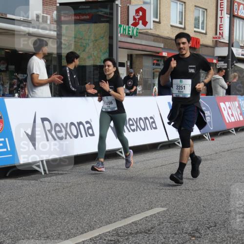 15.09.2024 - PSD Bank Halbmarathon Michael Strokosch http://msf.ph/oto/7084006 15.09.2024 12:30:23 Ziel 2251, 2299, 2447, 3206, 3261, 3276, 3346 meine-sportfotos.de