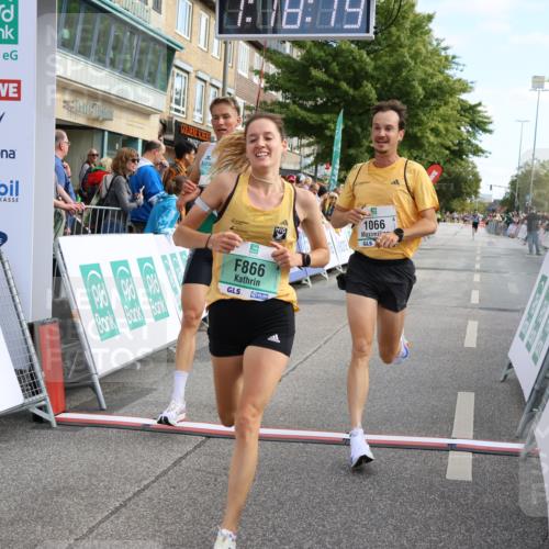 15.09.2024 - PSD Bank Halbmarathon Strokosch-Dieckow http://msf.ph/oto/7084010 15.09.2024 11:19:10 Ziel 420, 584, 849, 866, 1066, 1085 meine-sportfotos.de