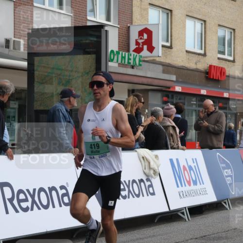 15.09.2024 - PSD Bank Halbmarathon Michael Strokosch http://msf.ph/oto/7084015 15.09.2024 11:21:57 Ziel 419, 422, 643, 653, 876, 1010 meine-sportfotos.de