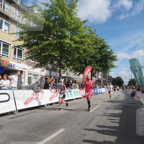 15.09.2024 - PSD Bank Halbmarathon Miley Keyser http://msf.ph/oto/7084040 15.09.2024 11:46:27 Ziel 779, 781, 784, 967, 1202, 1358, 1474, 1541, 1761, 2162, 2677, 2680, 2681, 3560 meine-sportfotos.de