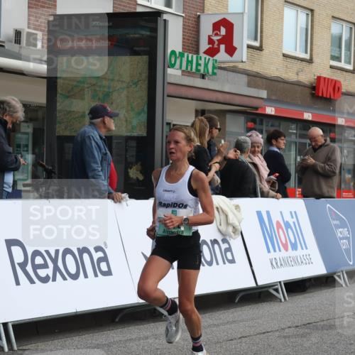 15.09.2024 - PSD Bank Halbmarathon Michael Strokosch http://msf.ph/oto/7084041 15.09.2024 11:22:01 Ziel 415, 419, 422, 643, 653, 654, 876, 1010 meine-sportfotos.de
