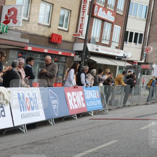 15.09.2024 - PSD Bank Halbmarathon Michael Strokosch http://msf.ph/oto/7084045 15.09.2024 11:22:01 Ziel 415, 419, 422, 643, 653, 654, 876, 1010 meine-sportfotos.de