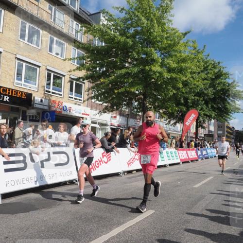 15.09.2024 - PSD Bank Halbmarathon Miley Keyser http://msf.ph/oto/7084050 15.09.2024 11:46:28 Ziel 779, 781, 784, 967, 1202, 1358, 1474, 1541, 1761, 2162, 2677, 2680, 2681, 3560 meine-sportfotos.de