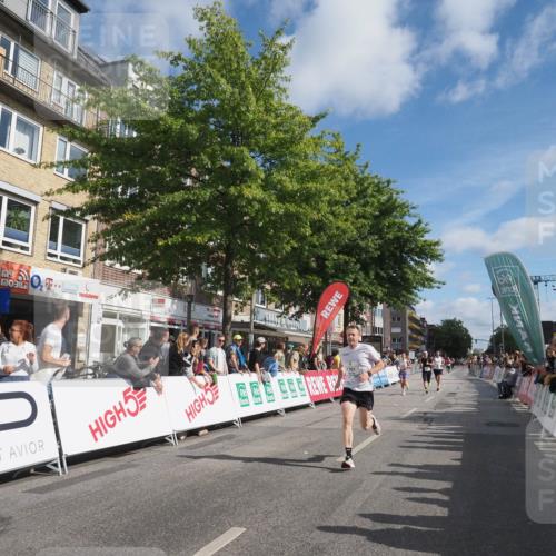 15.09.2024 - PSD Bank Halbmarathon Miley Keyser http://msf.ph/oto/7084055 15.09.2024 11:46:29 Ziel 779, 781, 784, 786, 967, 1202, 1358, 1474, 1761, 2162, 2677, 2680, 2681, 3560 meine-sportfotos.de