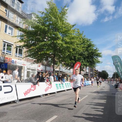 15.09.2024 - PSD Bank Halbmarathon Miley Keyser http://msf.ph/oto/7084059 15.09.2024 11:46:29 Ziel 779, 781, 784, 786, 967, 1202, 1358, 1474, 1761, 2162, 2677, 2680, 2681, 3560 meine-sportfotos.de