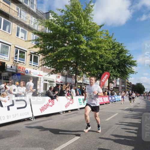 15.09.2024 - PSD Bank Halbmarathon Miley Keyser http://msf.ph/oto/7084065 15.09.2024 11:46:29 Ziel 779, 781, 784, 786, 967, 1202, 1358, 1474, 1761, 2162, 2677, 2680, 2681, 3560 meine-sportfotos.de