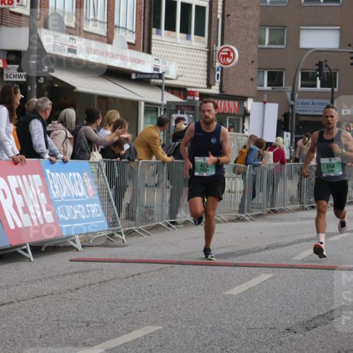 15.09.2024 - PSD Bank Halbmarathon Michael Strokosch http://msf.ph/oto/7084074 15.09.2024 11:22:03 Ziel 415, 419, 422, 643, 653, 654, 876, 877, 1010 meine-sportfotos.de