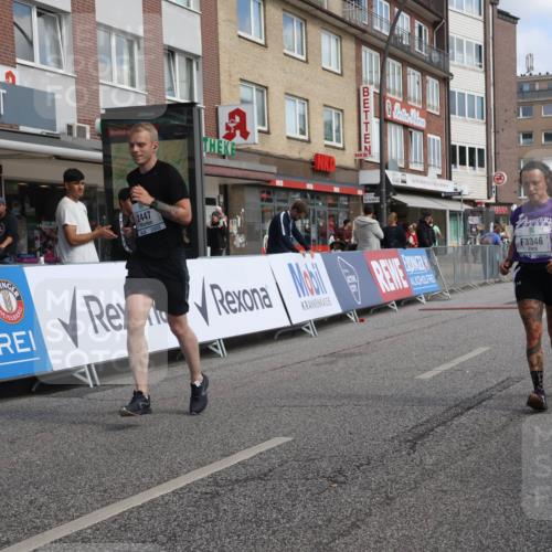 15.09.2024 - PSD Bank Halbmarathon Michael Strokosch http://msf.ph/oto/7084076 15.09.2024 12:30:28 Ziel 2251, 2447, 3206, 3261, 3346 meine-sportfotos.de