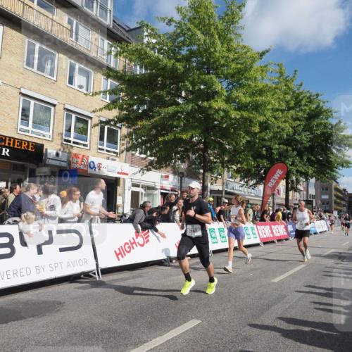 15.09.2024 - PSD Bank Halbmarathon Miley Keyser http://msf.ph/oto/7084081 15.09.2024 11:46:32 Ziel 779, 784, 786, 1202, 1358, 1474, 1761, 2162, 2677, 2680, 2681, 3560 meine-sportfotos.de