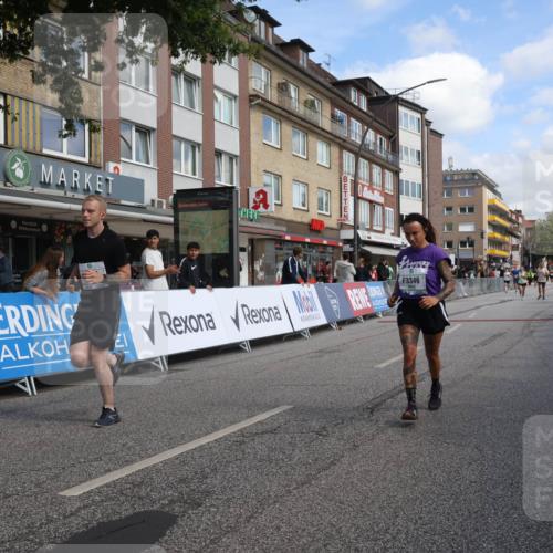 15.09.2024 - PSD Bank Halbmarathon Michael Strokosch http://msf.ph/oto/7084092 15.09.2024 12:30:29 Ziel 2251, 2347, 2447, 3206, 3261, 3346, 3352 meine-sportfotos.de