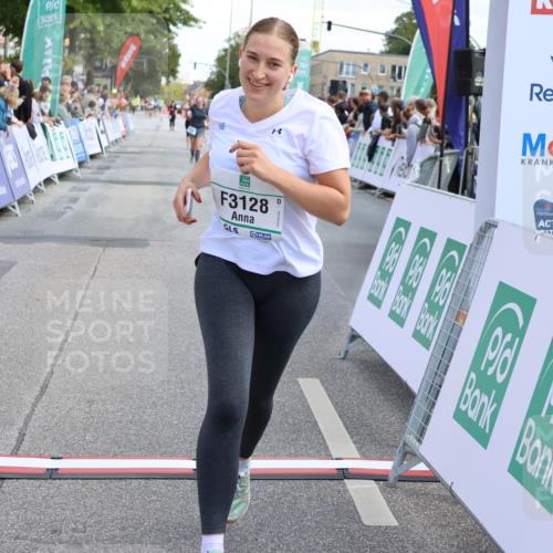 15.09.2024 - PSD Bank Halbmarathon Strokosch-Dieckow http://msf.ph/oto/7084097 15.09.2024 12:27:05 Ziel 2009, 2252, 3128, 3374 meine-sportfotos.de