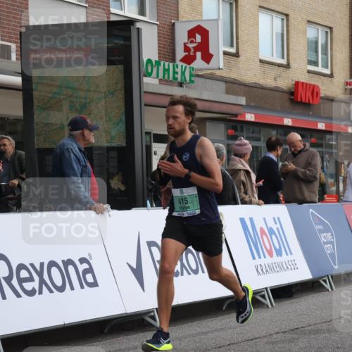 15.09.2024 - PSD Bank Halbmarathon Michael Strokosch http://msf.ph/oto/7084114 15.09.2024 11:22:05 Ziel 415, 419, 422, 631, 643, 653, 654, 876, 877 meine-sportfotos.de