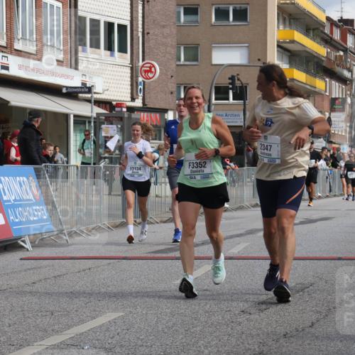 15.09.2024 - PSD Bank Halbmarathon Michael Strokosch http://msf.ph/oto/7084121 15.09.2024 12:30:38 Ziel 2152, 2347, 3134, 3346, 3352 meine-sportfotos.de
