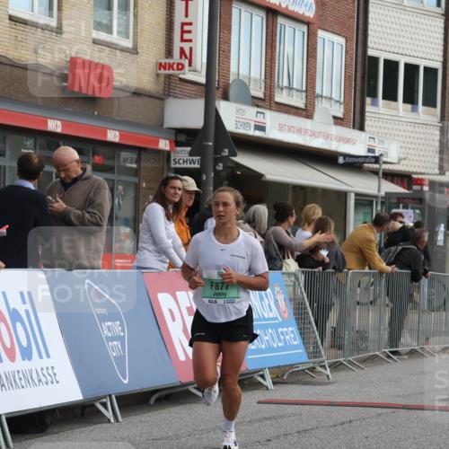 15.09.2024 - PSD Bank Halbmarathon Michael Strokosch http://msf.ph/oto/7084135 15.09.2024 11:22:09 Ziel 415, 419, 422, 423, 631, 654, 876, 877 meine-sportfotos.de