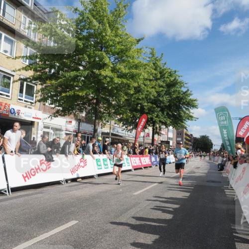 15.09.2024 - PSD Bank Halbmarathon Miley Keyser http://msf.ph/oto/7084142 15.09.2024 11:46:46 Ziel 444, 779, 784, 786, 832, 966, 969, 1315, 1746, 2681, 2699, 3560 meine-sportfotos.de