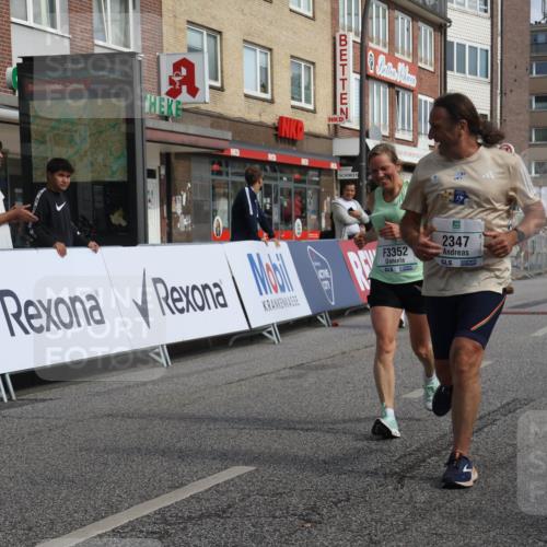 15.09.2024 - PSD Bank Halbmarathon Michael Strokosch http://msf.ph/oto/7084159 15.09.2024 12:30:40 Ziel 2152, 2347, 3134, 3352 meine-sportfotos.de