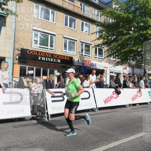 15.09.2024 - PSD Bank Halbmarathon Miley Keyser http://msf.ph/oto/7084187 15.09.2024 11:46:53 Ziel 444, 832, 966, 969, 1261, 1315, 1412, 1531, 1746, 1886, 1897, 2176, 2630, 2699 meine-sportfotos.de