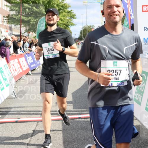 15.09.2024 - PSD Bank Halbmarathon Strokosch-Dieckow http://msf.ph/oto/7084202 15.09.2024 12:36:01 Ziel 1504, 1895, 2257, 2286 meine-sportfotos.de